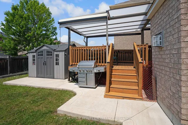 Additional image 42 of 32 Matthew Harrison St