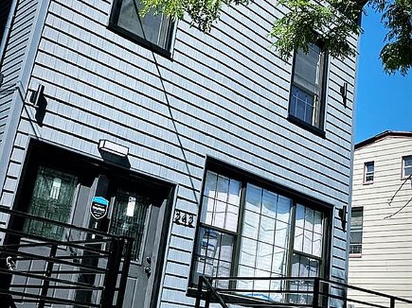 242 Warwick St, Brooklyn, NY 11207