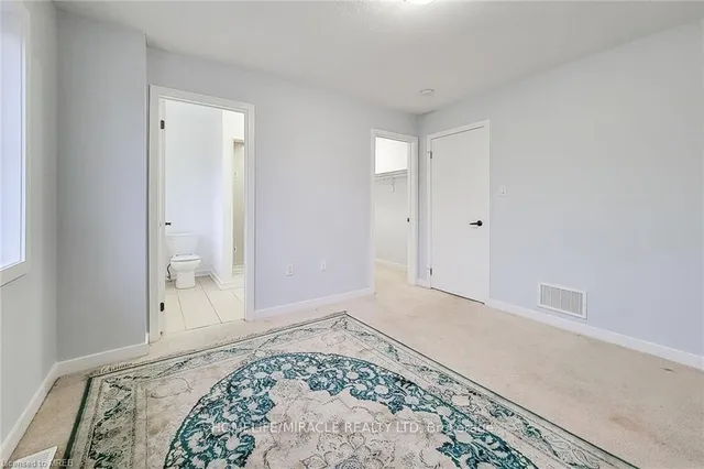 Additional image 20 of 19 Sherway St