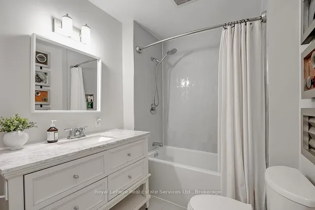 Additional image 18 of 23 Lorne Ave