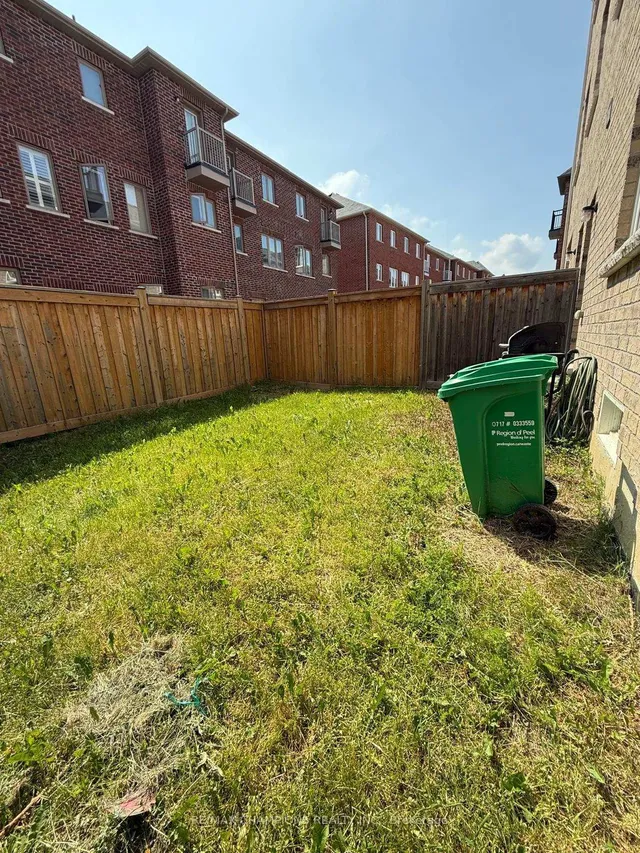 Additional image 37 of 4 Hobart Gdns