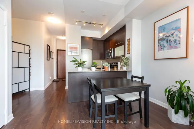 Additional image 7 of 500 Sherbourne St Unit 511