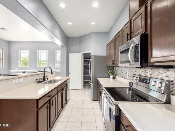 1225 N 36th St UNIT 2081, Phoenix, AZ 85008