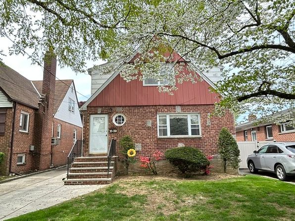 3520 Corporal Kennedy St, Flushing, NY 11361