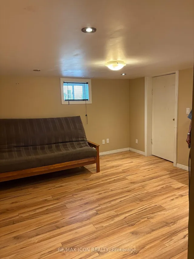 Additional image 13 of 320 Guelph St