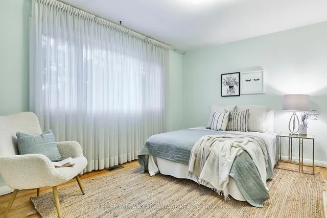 Additional image 24 of 53 Regency Sq