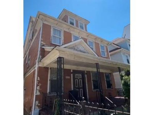 629 E 28th Street, Brooklyn, NY 11210