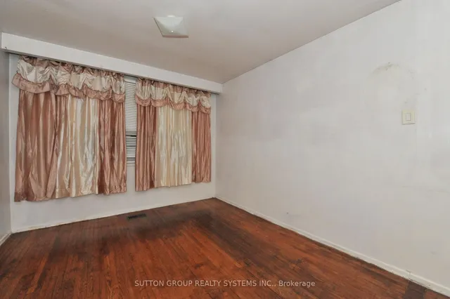 Additional image 8 of 253 Silverthorn Ave