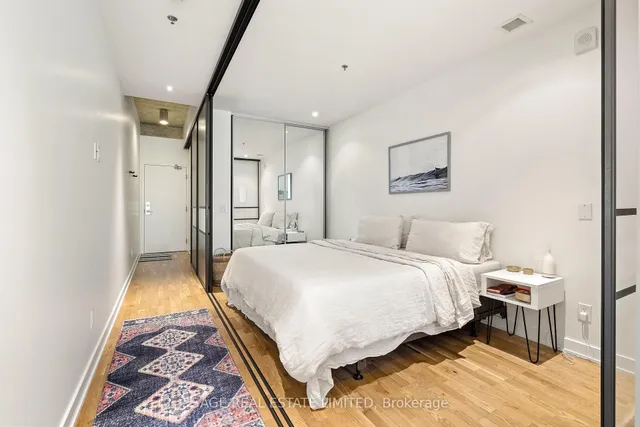 Additional image 6 of 8 Dovercourt Rd Unit 216