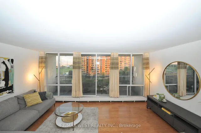 Additional image 11 of 25 Four Winds Dr Unit 606