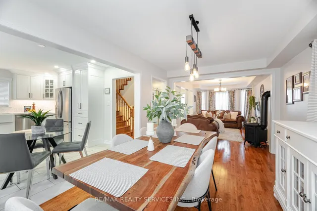 Additional image 12 of 51 LORMEL Gate