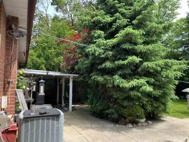 Additional image 6 of 17 Maureen Dr