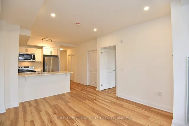 Additional image 8 of 1936 Rymal Rd Unit 211