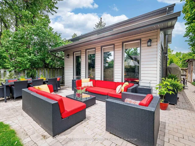 Additional image 50 of 7208 Joliette Cres