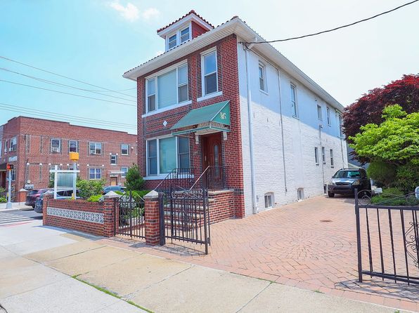 7101 11th Ave, Brooklyn, NY 11228