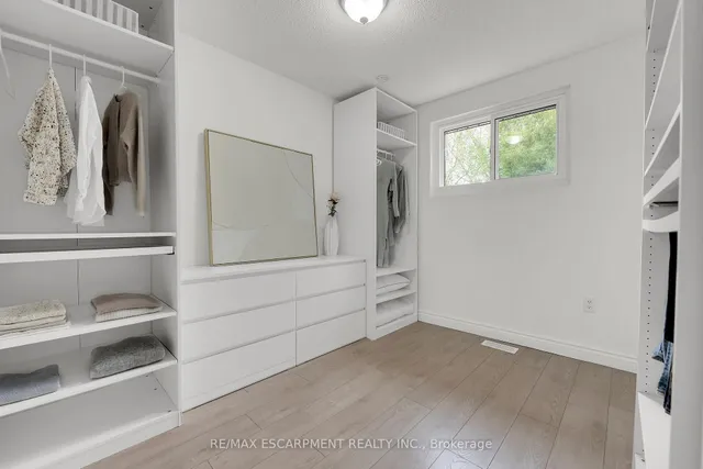 Additional image 29 of 21 Glen Eden Crt