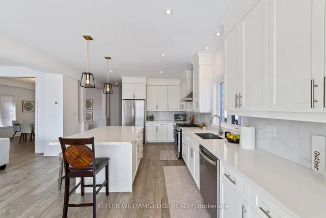 Additional image 19 of 58 Halo St