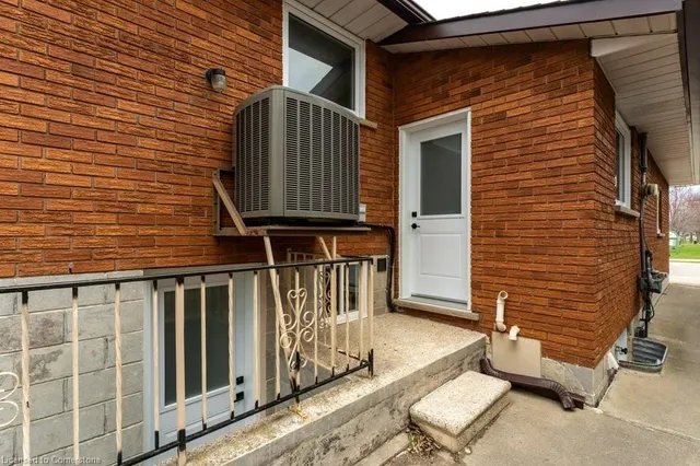 Additional image 39 of 110 Vittorito Ave