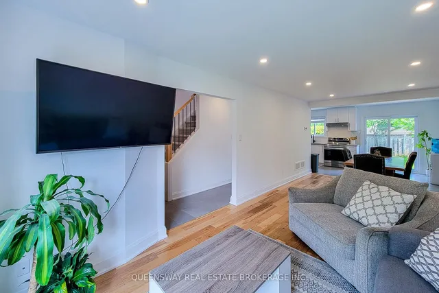 Additional image 17 of 142 Macintosh Dr