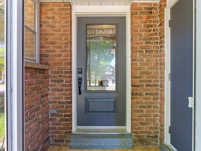 Additional image 12 of 724 Coulson Ave