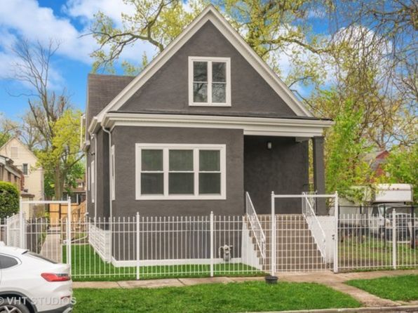 2017 W 68th St, Chicago, IL 60636
