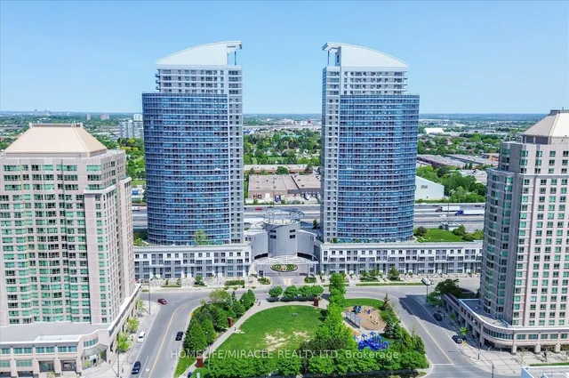 38 Lee Centre Dr Unit 712