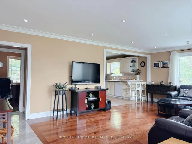 Additional image 5 of 32 Garden Park Ave