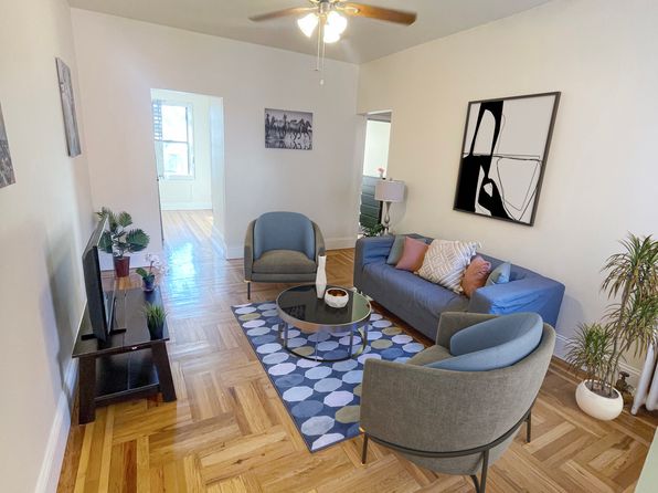 26 Broadway Ter APT 2D, New York, NY 10040