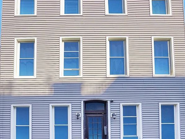 247 Devoe St, Brooklyn, NY 11211