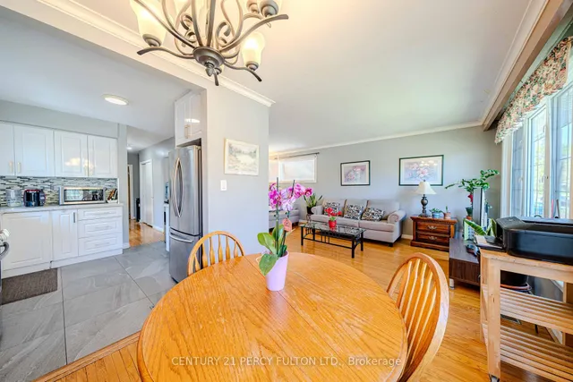 Additional image 4 of 98 Mossbank Dr