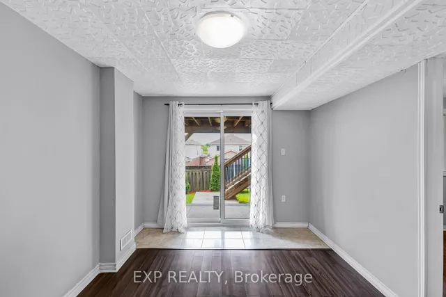 Additional image 39 of 175 Hollyridge Cres