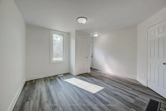 Additional image 6 of 57 1/2 Breadalbane St