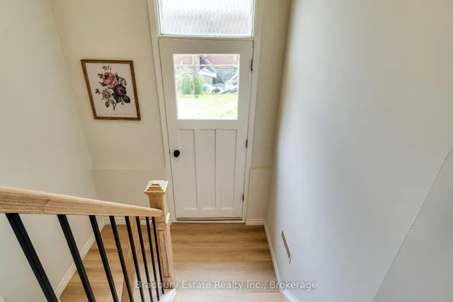 Additional image 28 of 3092 Palmer Dr