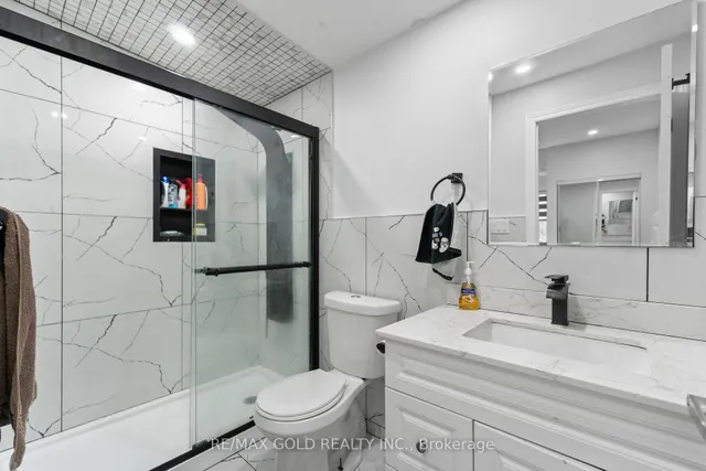 Additional image 23 of 8420 Creditview Rd