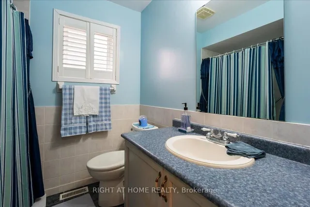 Additional image 18 of 24 Suncrest Dr