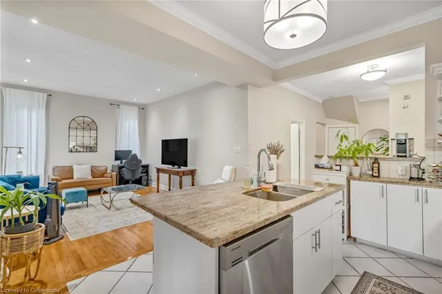 Additional image 36 of 15 Fairmount Ave