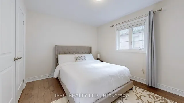 Additional image 38 of 29 Frost St