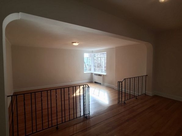 135 W 225th St APT 5H, Bronx, NY 10463