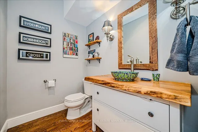 Additional image 6 of 11 Robinhood Dr