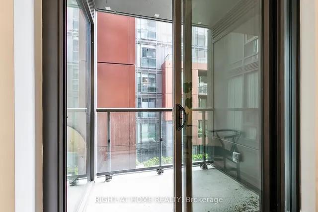 Additional image 31 of 28 Eastern Ave Unit 401