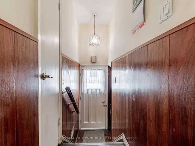 Additional image 22 of 17 Maureen Dr