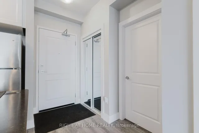 Additional image 6 of 450 Dundas St Unit 331