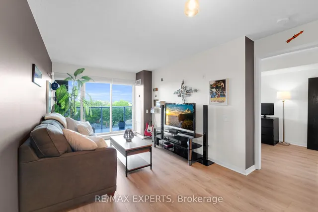 Additional image 27 of 1050 The Queensway N/A Unit 516