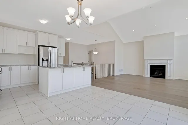 Additional image 16 of 19 Robarts Dr