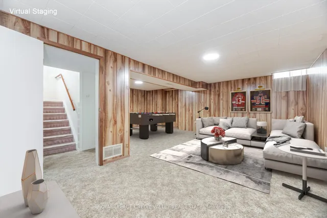 Additional image 31 of 44 Courtleigh Sq