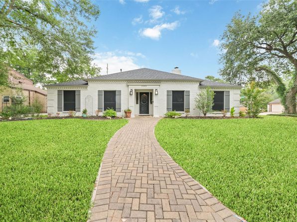 13302 Holston Hills Dr, Houston, TX 77069