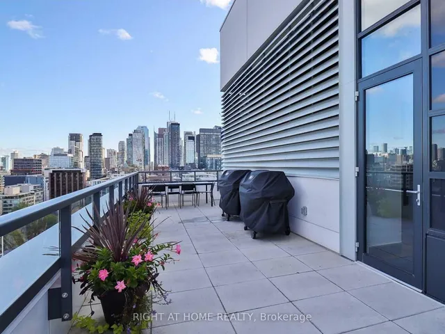 Additional image 34 of 501 Adelaide St Unit 802