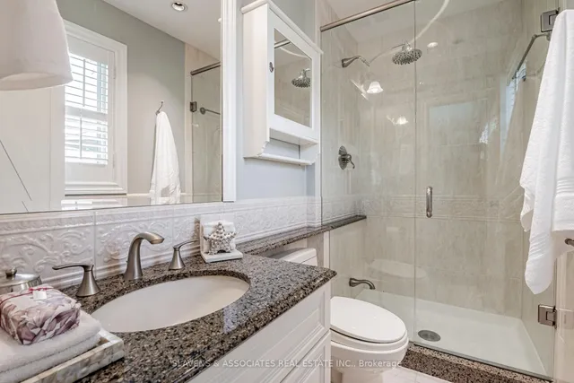 Additional image 20 of 18 Tetbury Cres