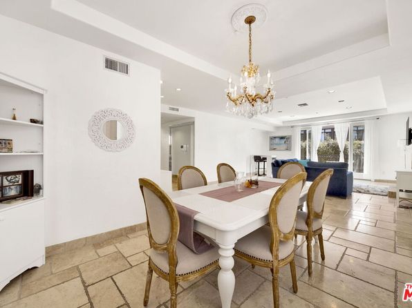 11952 Montana Ave APT 303, Los Angeles, CA 90049