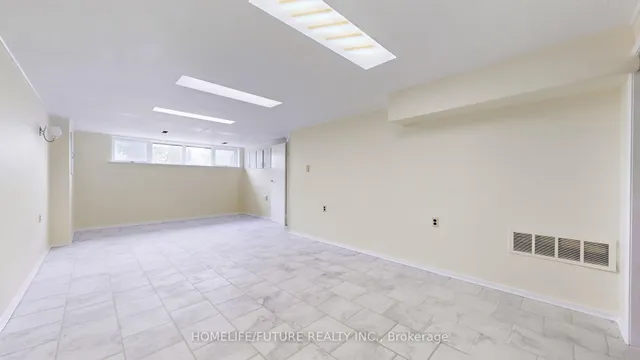 Additional image 18 of 96 Invergordon Ave